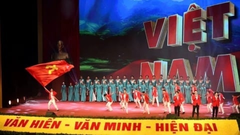 Văn hóa Việt Nam: 80 năm soi đường dân tộc