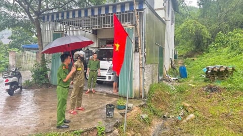 Di dời hàng trăm hộ dân tránh mưa lớn sau bão số 3