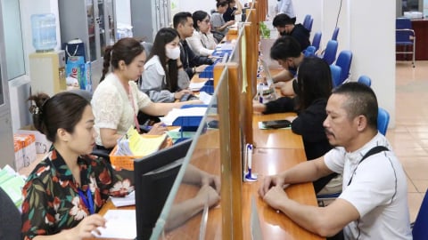 Ngành thương mại, dịch vụ đứng đầu nhu cầu tuyển dụng tháng 4/2025