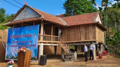 Hiệu quả từ xóa nhà tạm, dột nát ở huyện vùng cao Quảng Ngãi