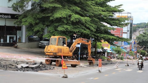 Gia Nghĩa sửa đường sụt lún sau phản ánh của báo chí