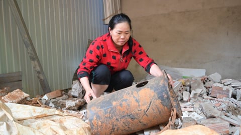17 hộ dân sống trong lo sợ dưới tuyến đường sạt lở