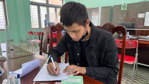 Bảo hiểm thất nghiệp, 'chiếc phao' giúp người lao động vượt qua khó khăn