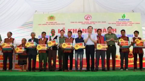 PVCFC tài trợ 8 tỷ đồng xây nhà cho đồng bào vùng cao Quảng Trị