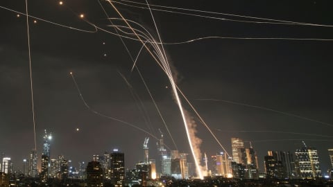 Báo Mỹ: Israel sẽ sớm cạn kiệt tên lửa phòng không