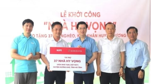 Agribank trao tặng 37 căn 'Nhà hy vọng' tại Hà Tĩnh