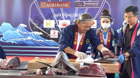 Đầu bếp nổi tiếng 'thổi hồn' cho cá ngừ đại dương