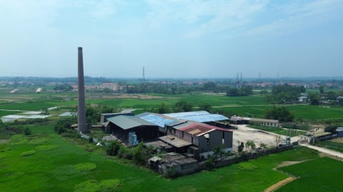 Video 2: Nghịch lý rác thải bao vây nhà máy xử lý rác