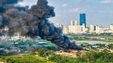 Vụ cháy ở Tây Mỗ nhiều công nhân tháo chạy khỏi khu vực nhà xưởng