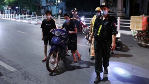 Hà Nội Khởi tố 20 quái xế gây rối trật tự công cộng