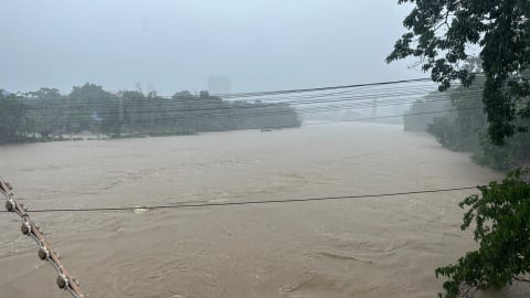 Cảnh báo lũ trên sông Cầu