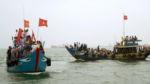 Về Sa Huỳnh xem nhúng nước lưới