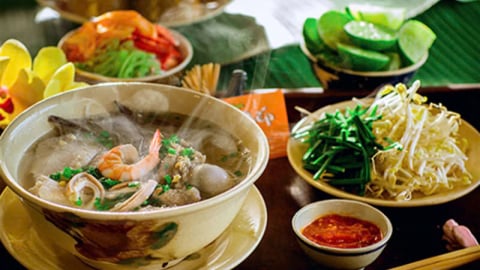'Hủ tiếu Mỹ Tho hay Sa Đéc?': Hợp nhất hay đánh mất?