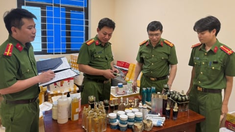 Thanh Hóa: Khởi tố đối tượng sản xuất mỹ phẩm giả