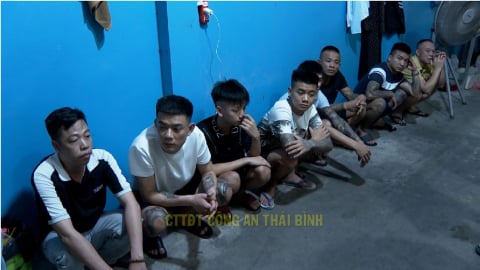 Khởi tố 14 đối tượng về hành vi mua bán và giữ người trái phép