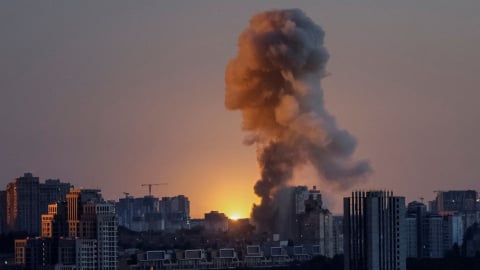 Nga tấn công quy mô lớn vào các khu công nghiệp của Ukraine