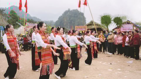 Tết Doi và Lễ hội cướp kén trở thành Di sản văn hóa phi vật thể