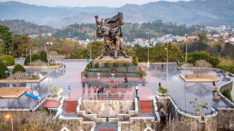 Du lịch Điện Biên: Giữ sạch để phát triển bền vững