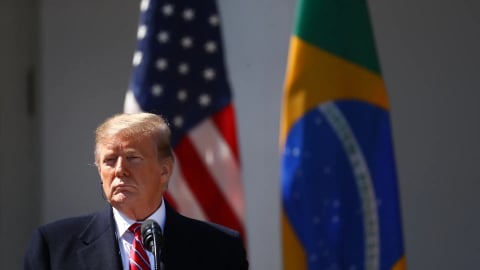 Ông Trump dọa áp thuế quan 50% với hàng nhập khẩu từ Brazil