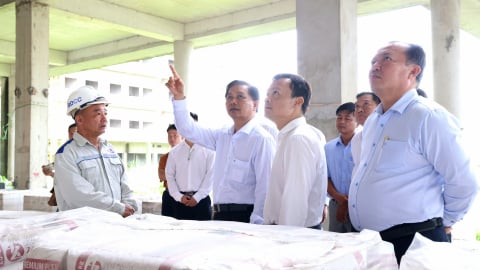 Chủ tịch TP Cần Thơ: Cần sớm tái khởi động xây dựng Bệnh viện Ung bướu