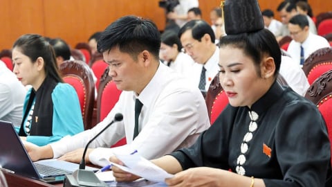 Sơn La khai mạc kỳ họp HĐND đầu tiên sau vận hành chính quyền hai cấp