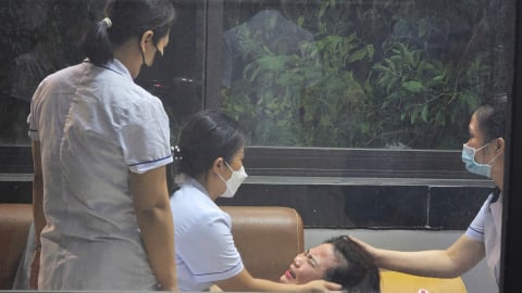 Tang tóc nơi nhận thi thể nạn nhân vụ chìm tàu trên vịnh Hạ Long