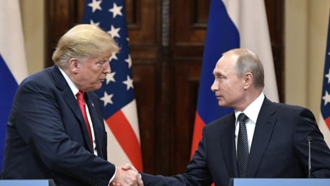 Tổng thống Putin đề xuất địa điểm tổ chức cuộc họp với ông Trump