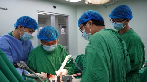 Lần đầu ứng dụng dao mổ siêu âm CUSA trong phẫu thuật gan tại ĐBSCL