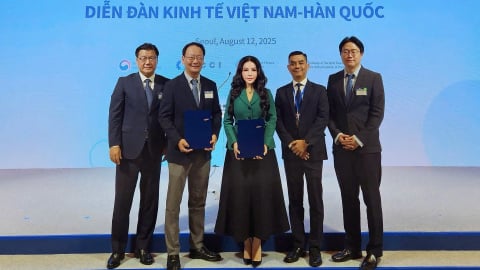 KN Holdings hợp tác Samsung C&T phát triển 864 MW điện mặt trời nổi