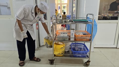 Xử lý rác thải y tế, giảm rác thải nhựa trong bệnh viện