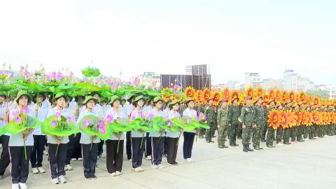 13 khối hợp luyện diễu binh, diễu hành trên SVĐ Mỹ Đình