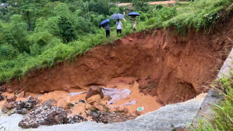 Sạt lở đập Hem ở tỉnh Phú Thọ