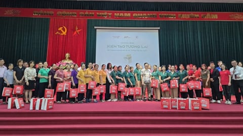 Kiến tạo tương lai - J&T Express chung sức trồng 1 tỷ cây xanh