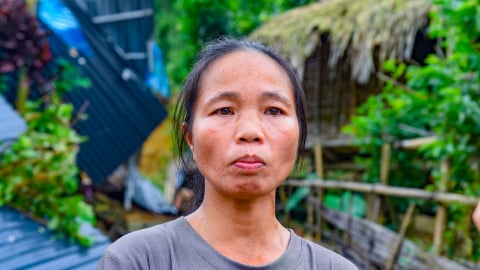 Mất trắng cả rồi, chẳng còn hạt lúa hạt gạo nào…