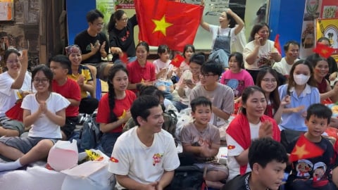 Sức nóng tại sân Quần Ngựa