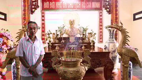 Ông Tư Thống hơn 50 năm xây dựng và gìn giữ Đền thờ Bác Hồ
