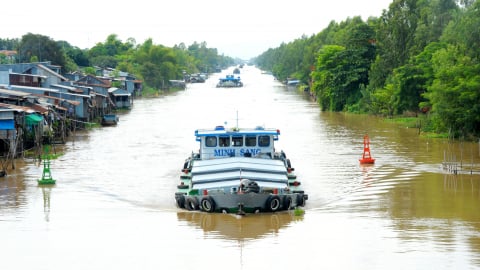 Kênh Vĩnh Tế 'đánh thức' vùng đất hoang