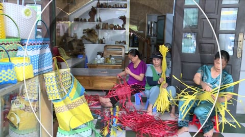 Biến rác thành tiền