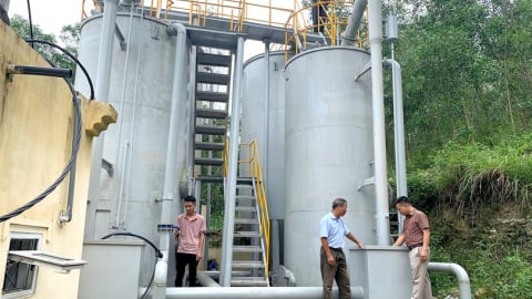 Đưa nước sạch về vùng nông thôn, miền núi, đồng bào quý như vàng