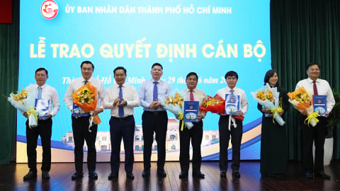 3 lãnh đạo Sở Nông nghiệp và Môi trường TP.HCM nhận nhiệm vụ mới