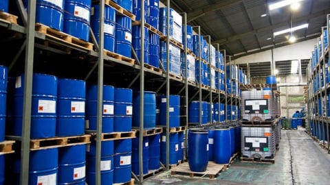 Hải quan hướng dẫn điều kiện nhập khẩu hóa chất làm nguyên liệu sản xuất