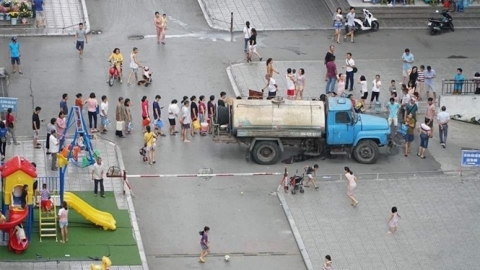 Biết nước nhiễm bẩn vẫn để dân dùng là tội ác