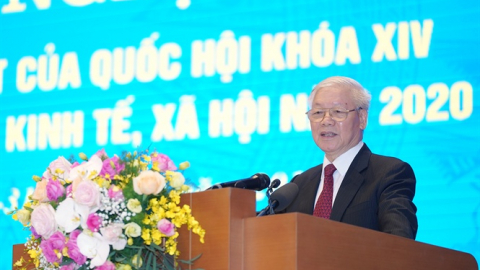 Lò vẫn nóng trong năm mới