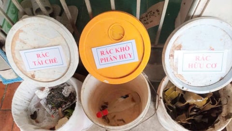 Còn đốt rác thải tự phát là còn ‘đốt tiền’