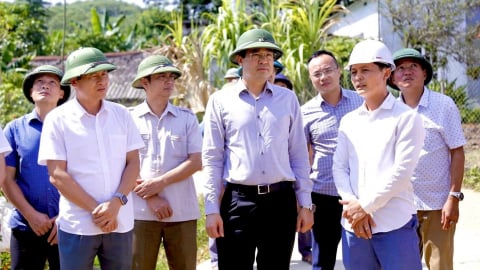 Bí thư Tỉnh ủy Lào Cai thị sát, tháo gỡ vướng mắc đường dây 500kV