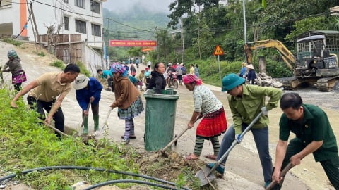 Lào Cai ra quân tổng vệ sinh môi trường chào mừng Quốc khánh 2/9