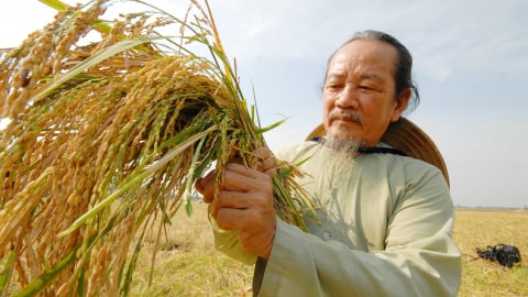 Câu chuyện người già, người trẻ