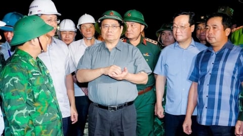 Thủ tướng lệnh đặt Sở chỉ huy tiền phương chống bão tại Quân khu 4
