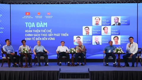 Hoàn thiện thể chế, chính sách thúc đẩy phát triển kinh tế biển bền vững