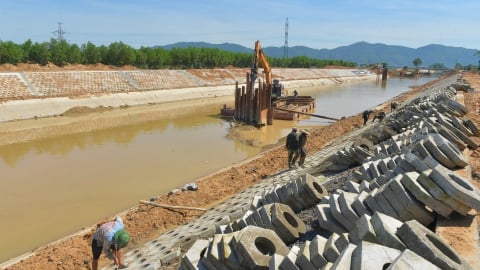 Nghệ An sáp nhập 7 công ty thủy lợi để hoàn thành nhiệm vụ kép